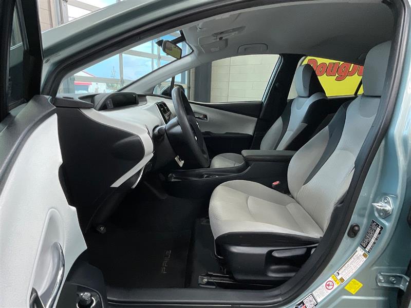 2016 TOYOTA PRIUS TWO