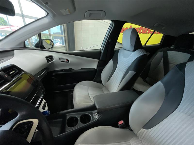 2016 TOYOTA PRIUS TWO