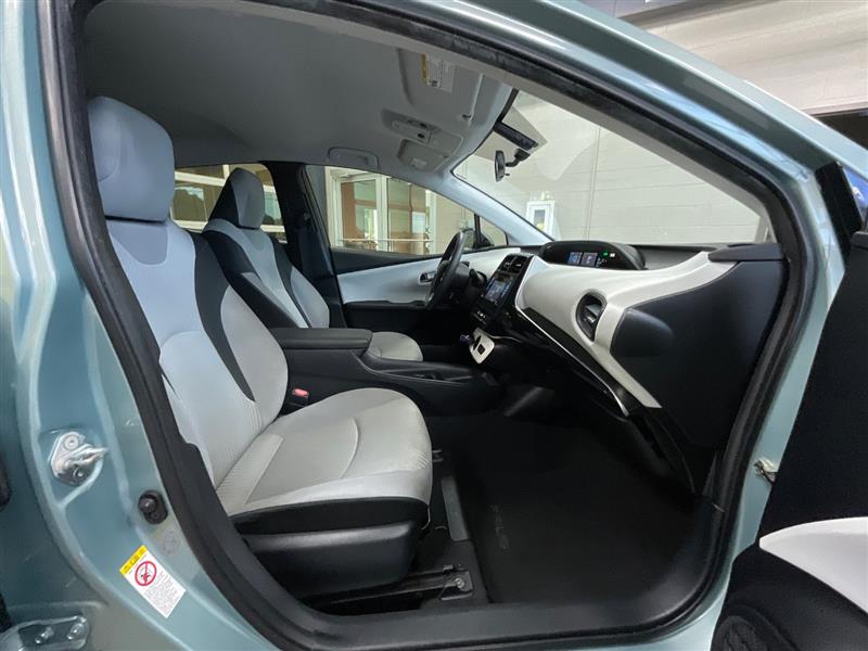 2016 TOYOTA PRIUS TWO