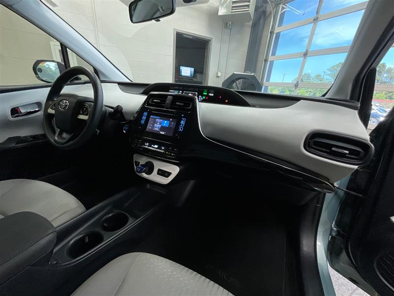 2016 TOYOTA PRIUS TWO
