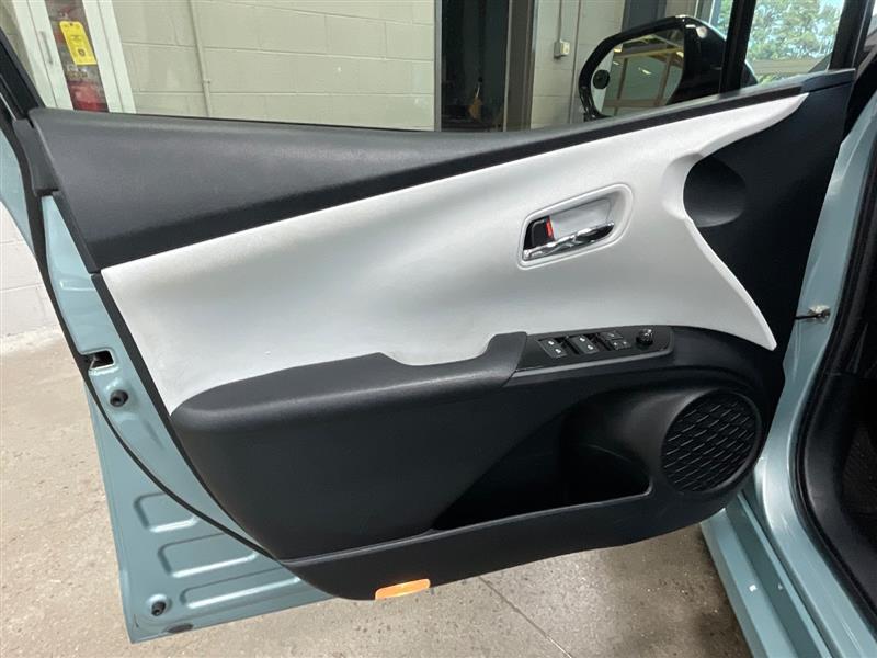 2016 TOYOTA PRIUS TWO