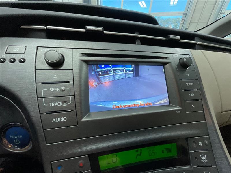 2015 TOYOTA PRIUS II