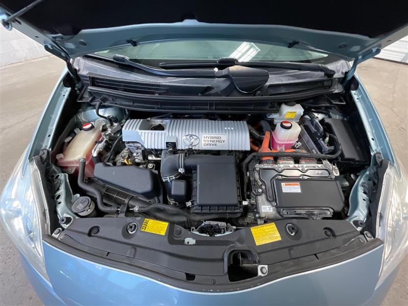 2015 TOYOTA PRIUS II