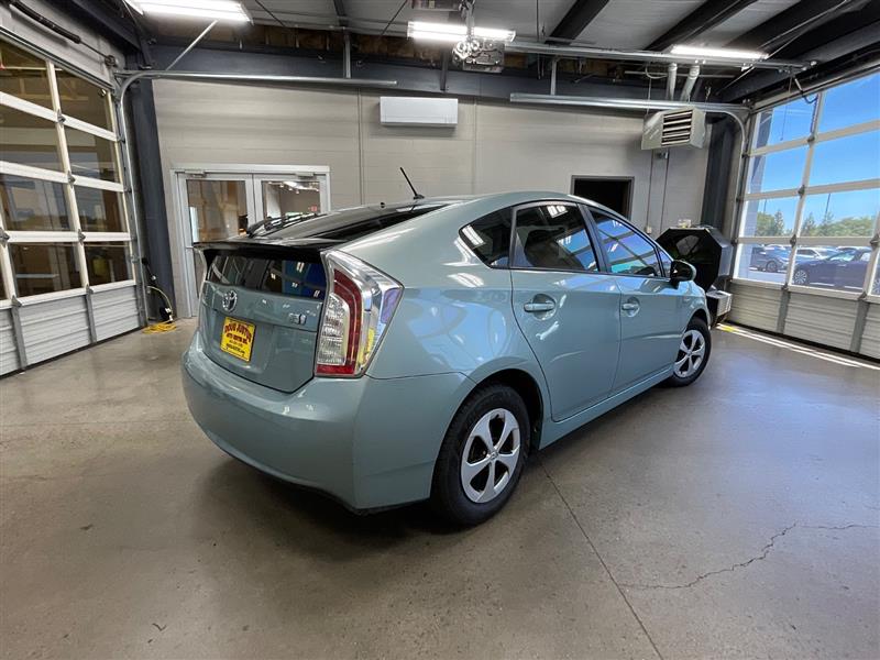 2015 TOYOTA PRIUS II
