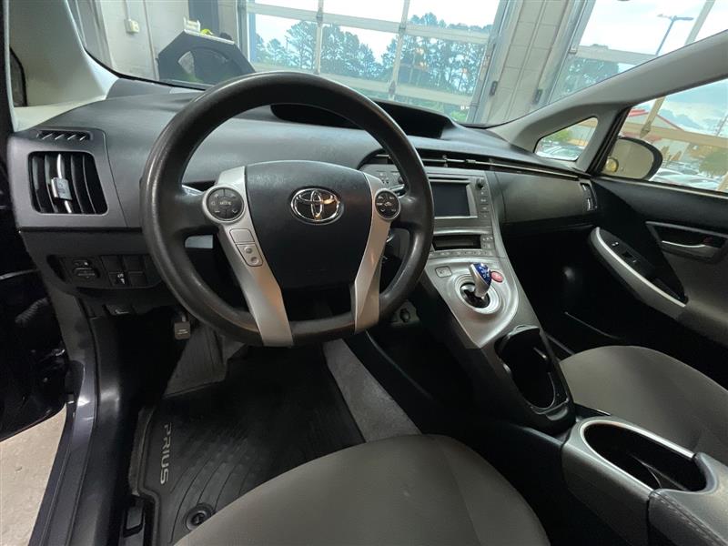 2013 TOYOTA PRIUS TWO