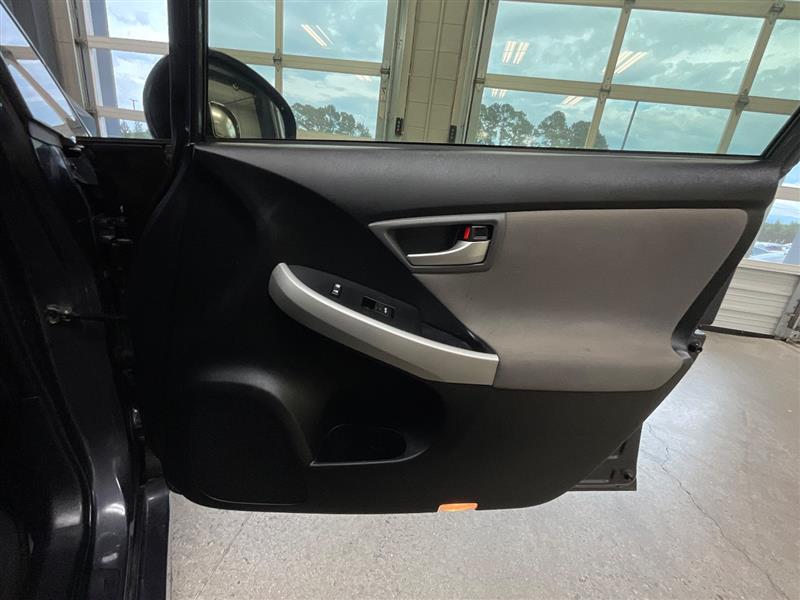 2013 TOYOTA PRIUS TWO