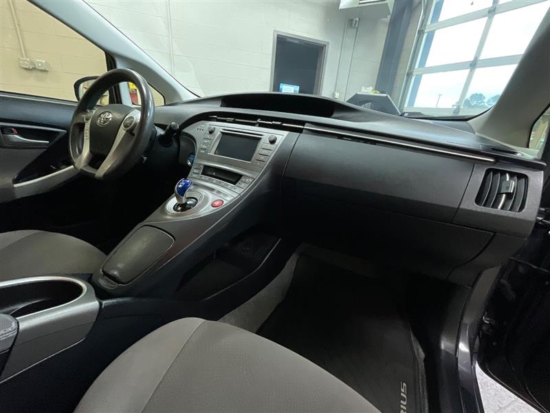 2013 TOYOTA PRIUS TWO