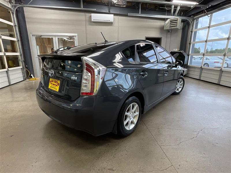 2013 TOYOTA PRIUS TWO
