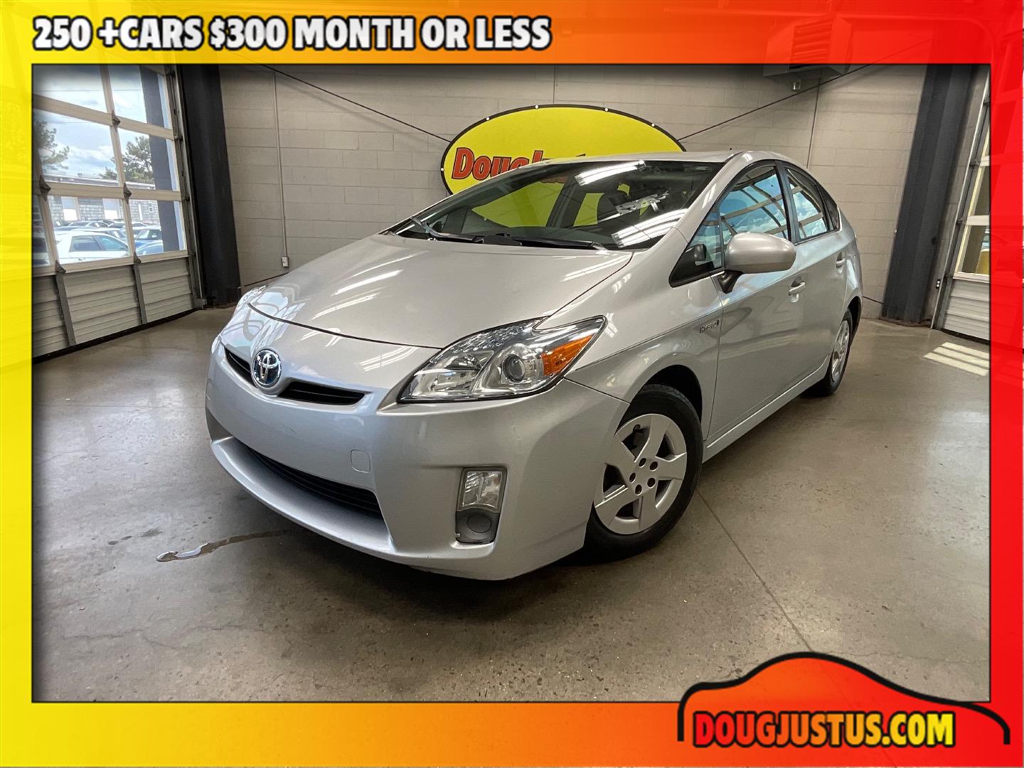 2011 Toyota Prius III's photo