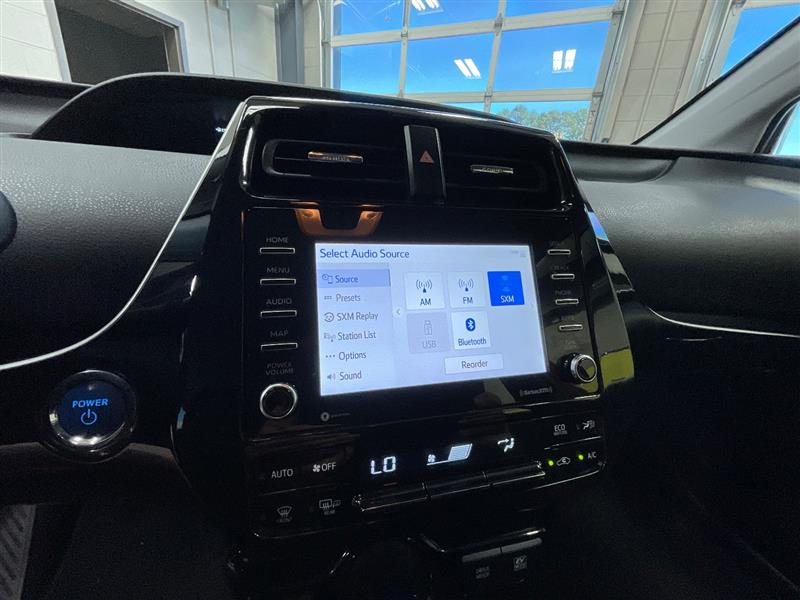 2021 TOYOTA PRIUS LE