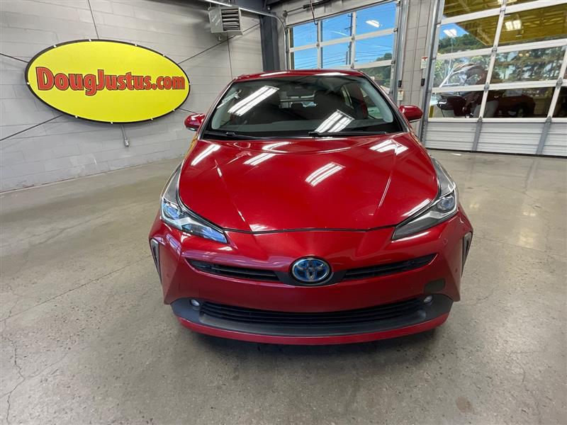 2021 TOYOTA PRIUS LE