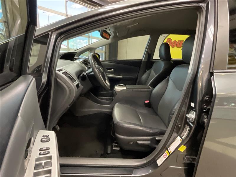 2012 TOYOTA PRIUS Five