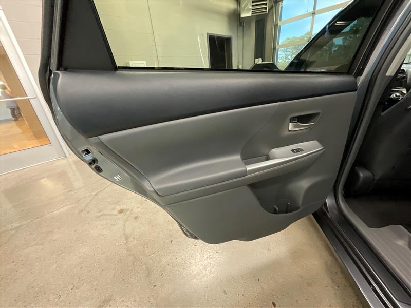 2012 TOYOTA PRIUS Five