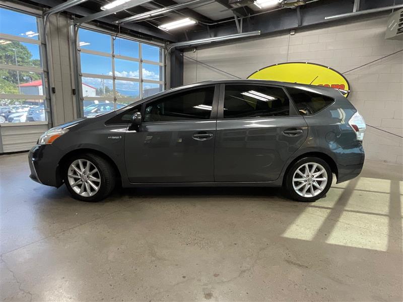 2012 TOYOTA PRIUS Five