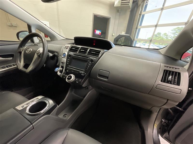 2012 TOYOTA PRIUS Five