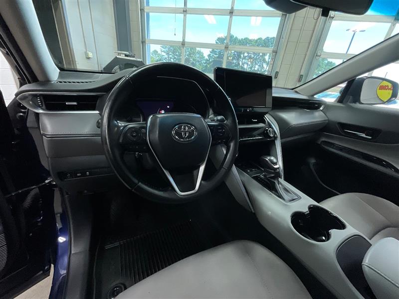 2024 TOYOTA VENZA LE