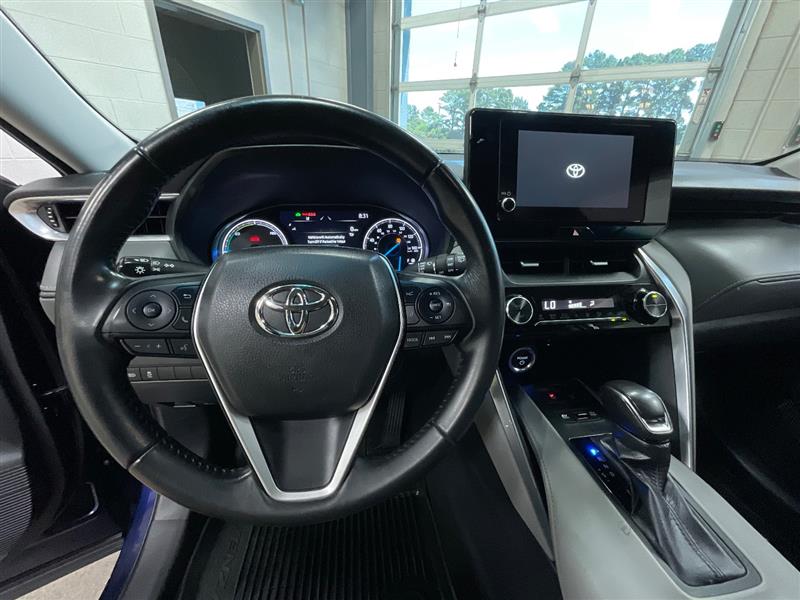 2024 TOYOTA VENZA LE