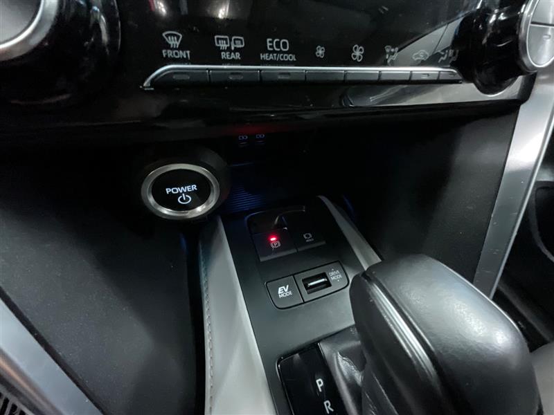 2024 TOYOTA VENZA LE