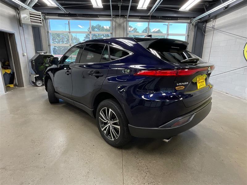 2024 TOYOTA VENZA LE