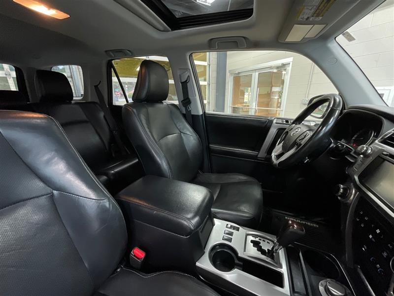 2015 TOYOTA 4RUNNER LIMITED