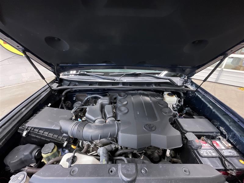 2015 TOYOTA 4RUNNER LIMITED
