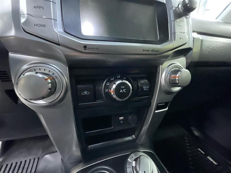 2018 TOYOTA 4RUNNER SR5