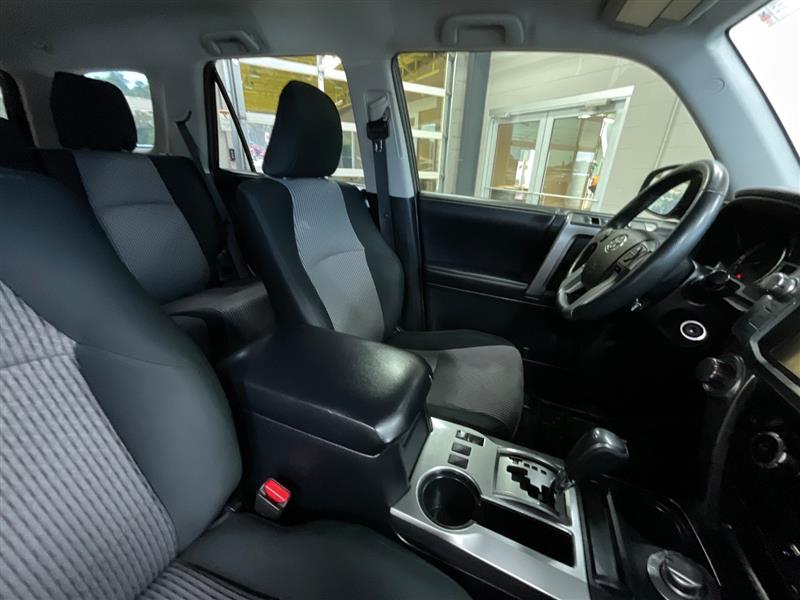 2018 TOYOTA 4RUNNER SR5