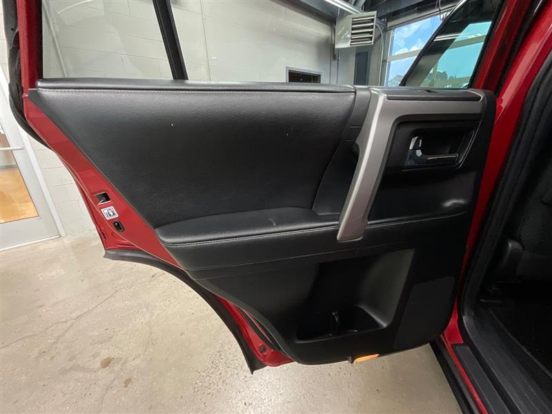 2014 TOYOTA 4RUNNER SR5