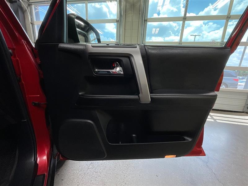 2014 TOYOTA 4RUNNER SR5