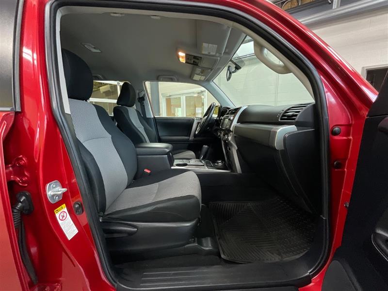 2014 TOYOTA 4RUNNER SR5