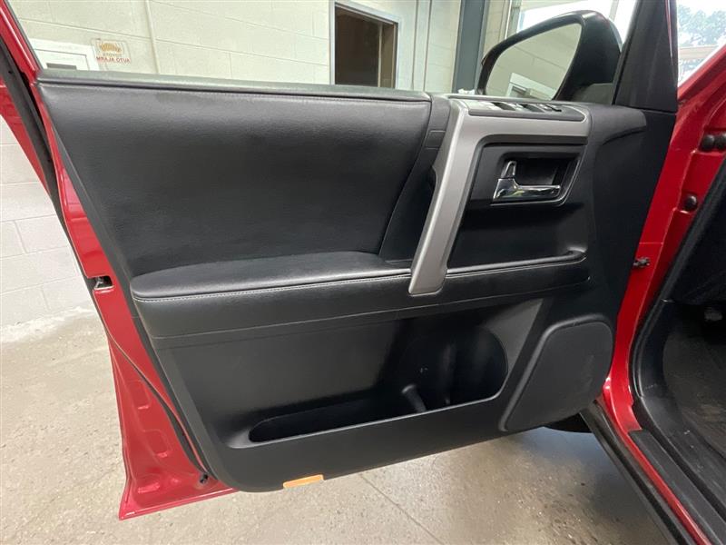 2014 TOYOTA 4RUNNER SR5