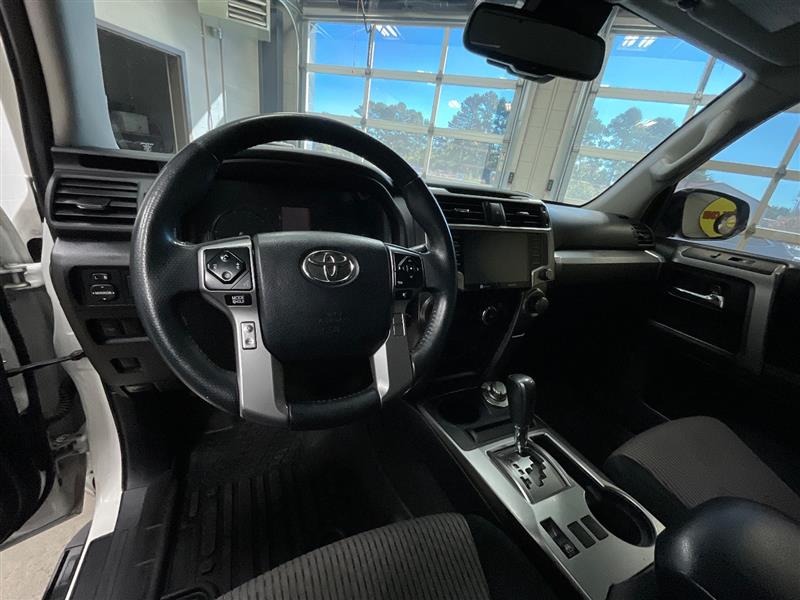 2020 TOYOTA 4RUNNER SR5