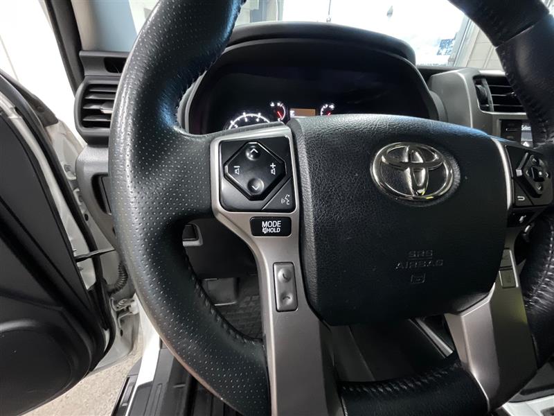 2020 TOYOTA 4RUNNER SR5