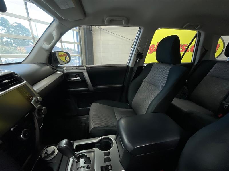 2020 TOYOTA 4RUNNER SR5