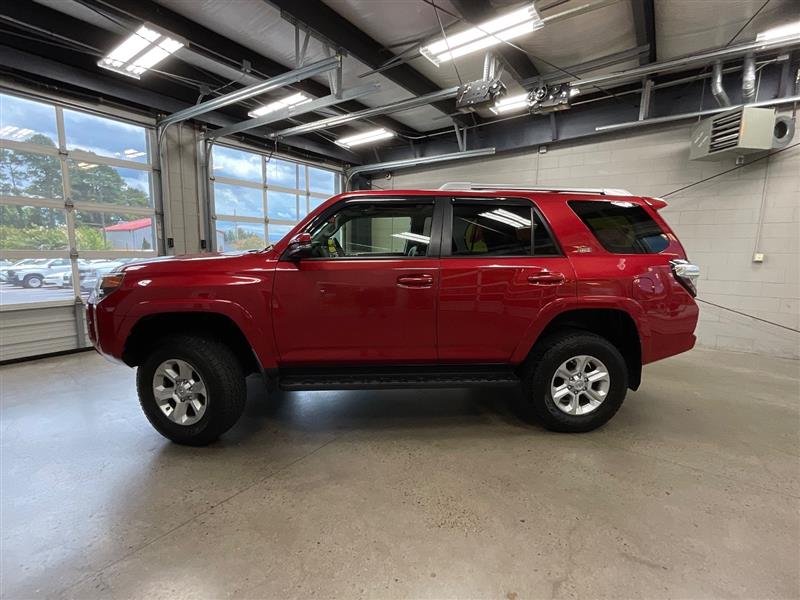 2018 TOYOTA 4RUNNER SR5
