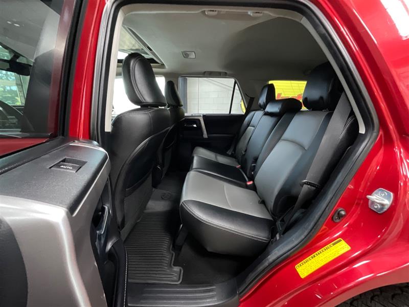 2018 TOYOTA 4RUNNER SR5