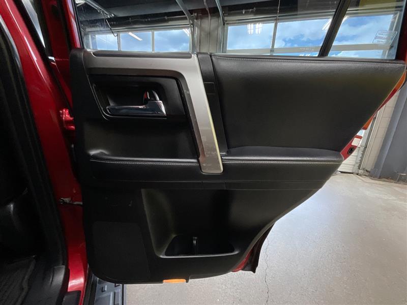 2018 TOYOTA 4RUNNER SR5