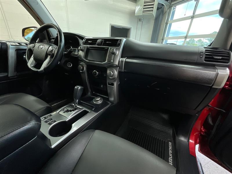 2018 TOYOTA 4RUNNER SR5