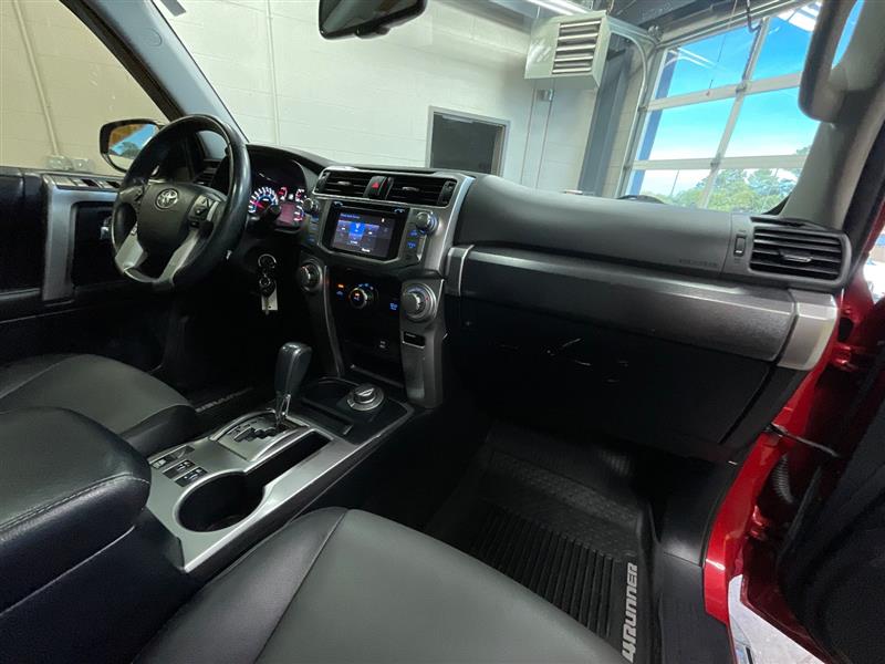 2018 TOYOTA 4RUNNER SR5