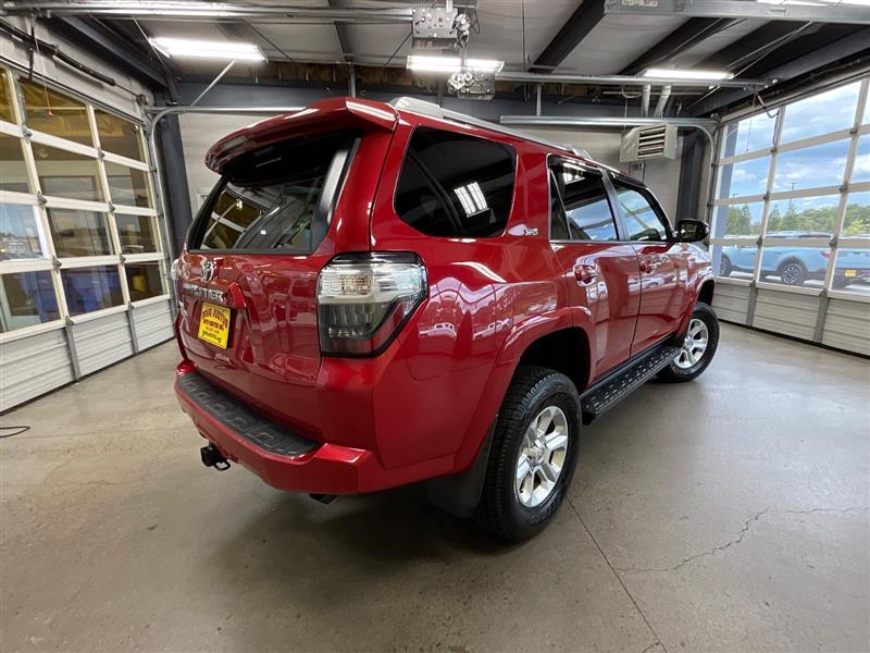 2018 TOYOTA 4RUNNER SR5