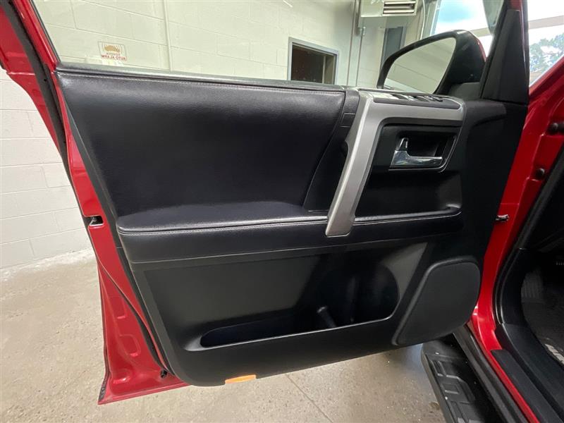 2018 TOYOTA 4RUNNER SR5