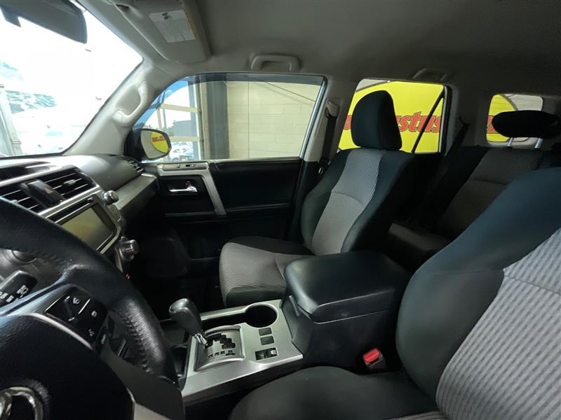 2018 TOYOTA 4RUNNER SR5