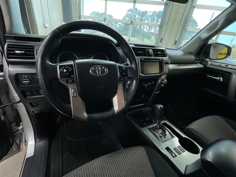 2019 TOYOTA 4RUNNER SR5