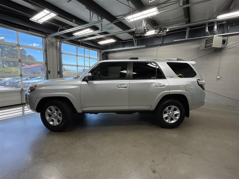 2019 TOYOTA 4RUNNER SR5