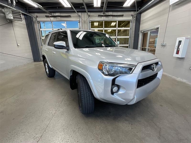 2019 TOYOTA 4RUNNER SR5