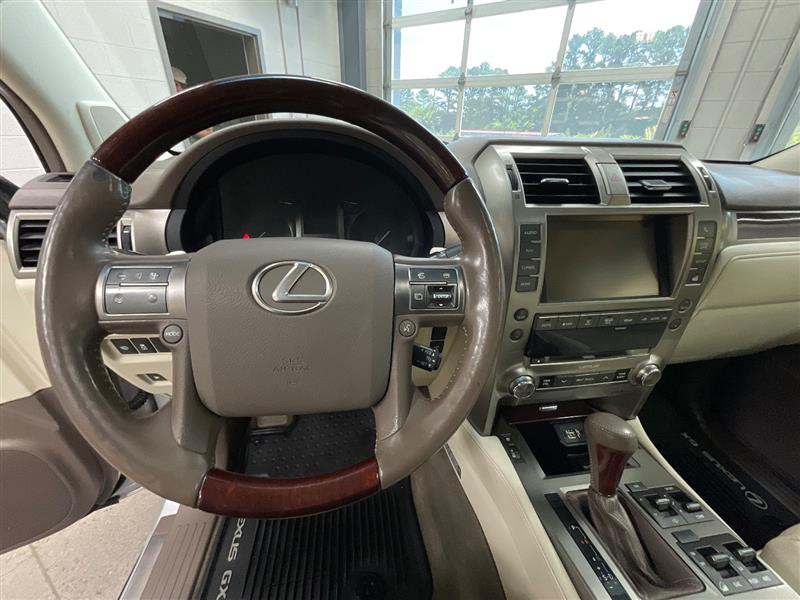 2014 LEXUS GX 460 Luxury