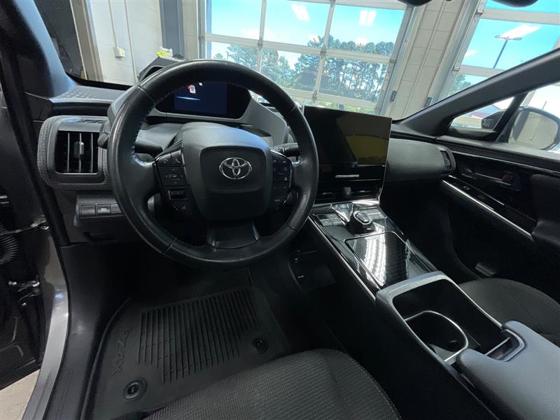 2023 TOYOTA BZ4X XLE