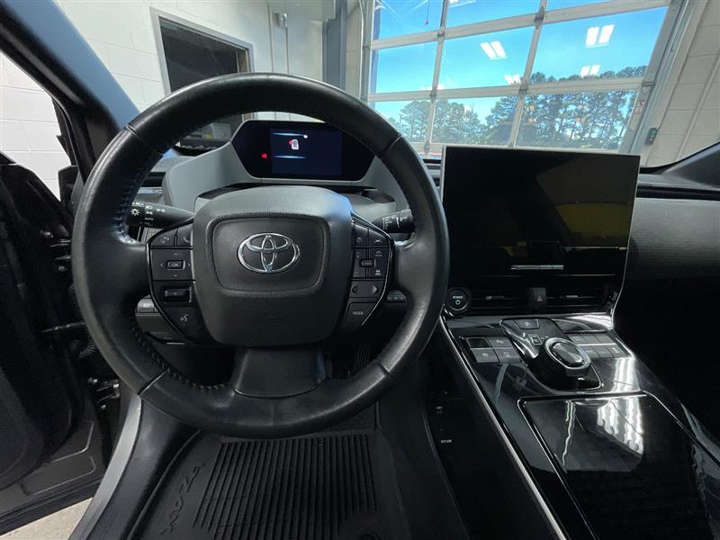 2023 TOYOTA BZ4X XLE