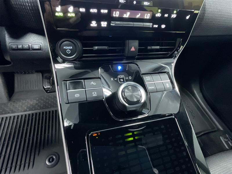 2023 TOYOTA BZ4X XLE