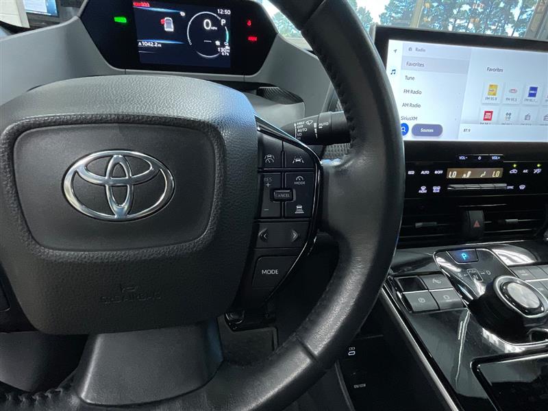 2023 TOYOTA BZ4X XLE